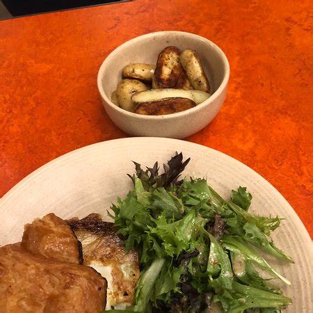 Avalon Cafe and Bakery