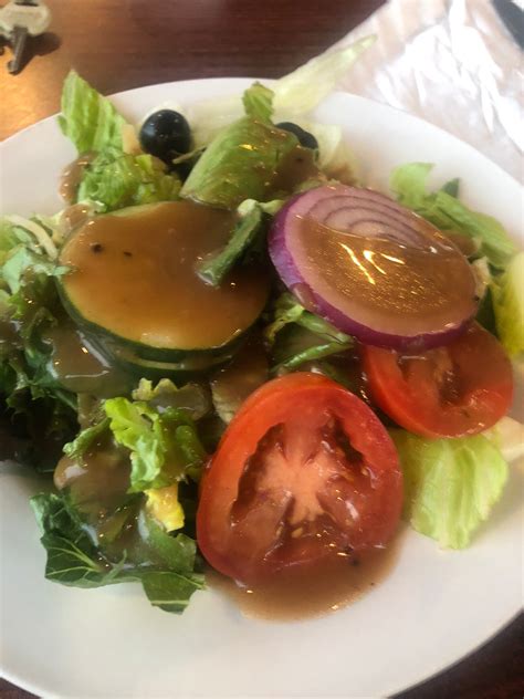 Bussin Pizza & Italian Kitchen