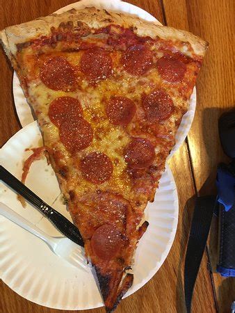 Benny Capitale's Pizza