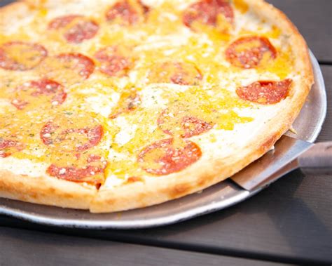 Hawthorne's New York Pizza and Bar 7th Street