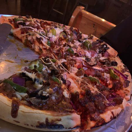 Blackthorn Pub and Pizza