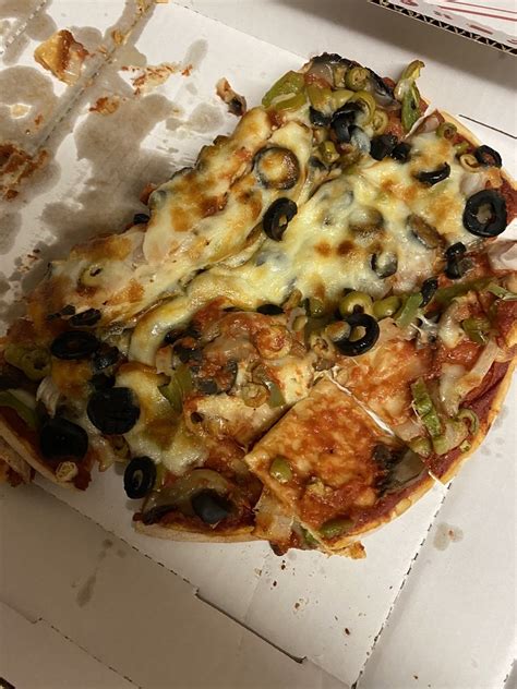 Carbone's Pizzeria - St. Paul