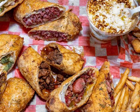 Sista Roles Street Eats