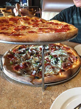 Sal's Gilbert Pizza