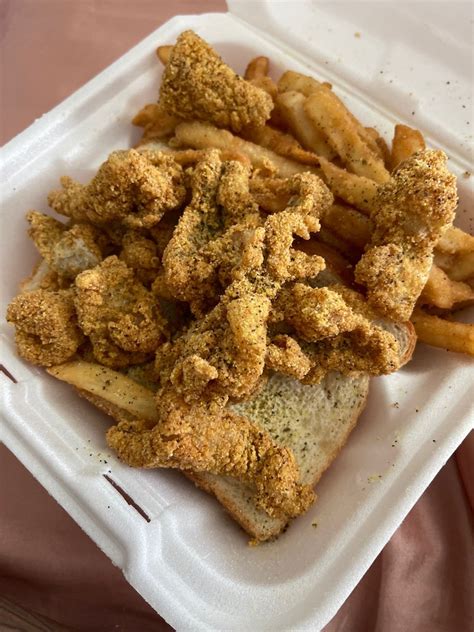 Sam’s Seafood & Grill