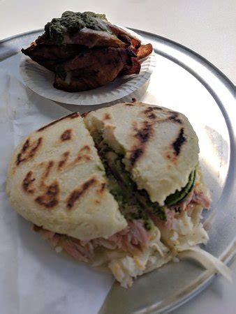 Avanti Food & Beverage