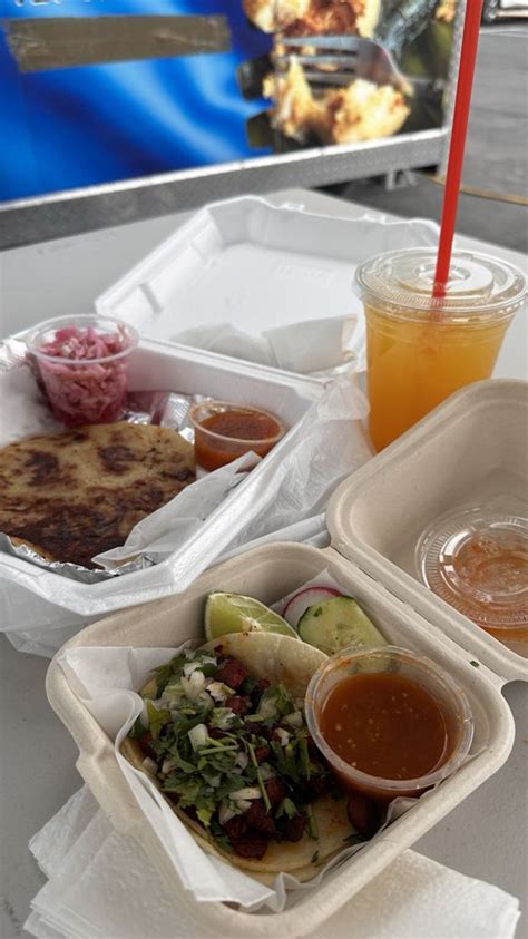 Antojitos Dos Sabores