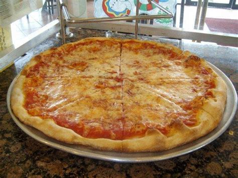 La Famiglia Pizza & Pasta