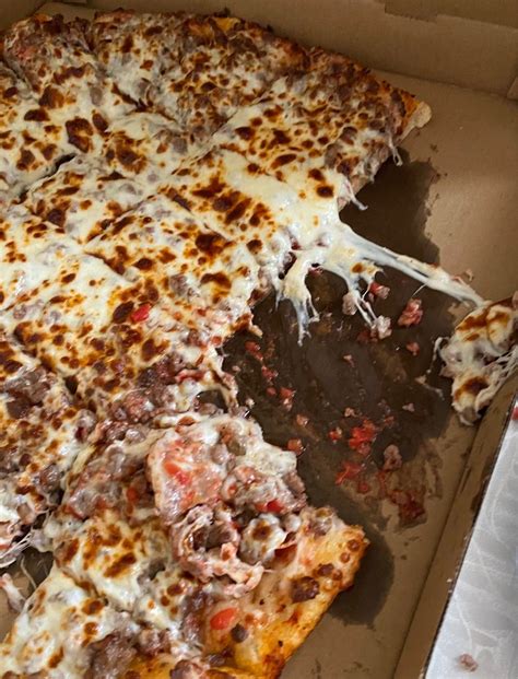 Lansky's Pizza, Pasta & Philly Steaks