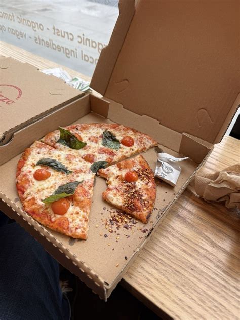 apizza & loving cup Divisadero