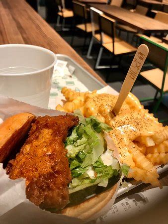 Shake Shack Little Italy