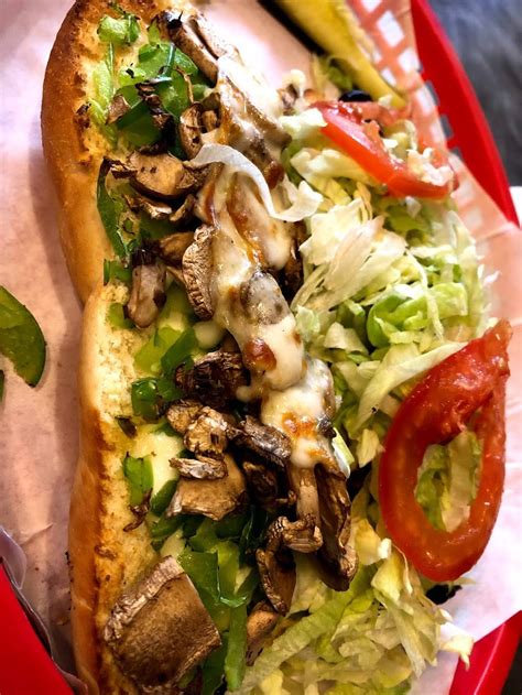 Doozy's Sub & Pizza Shop