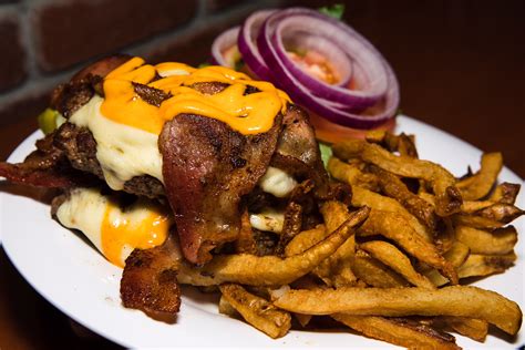 Ray's Wings & Pizza/Ray's Original Buffalo Wings