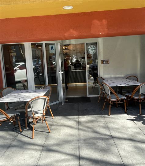 QUICK BITES CAFE / Best Sandwiches