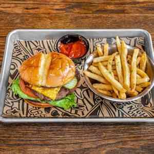 Night Owl Pizza & Drinks Scottsdale