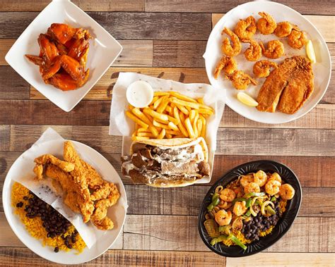 Sam's Gyros and Seafood (St Petersburg)