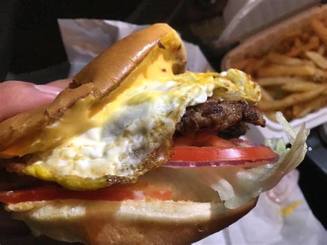 Phila Burger Station