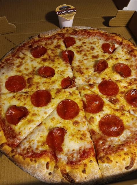 Massey’s Pizza, Sub & Wings