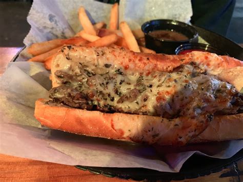 Saints Pizza Pub & SkyBar