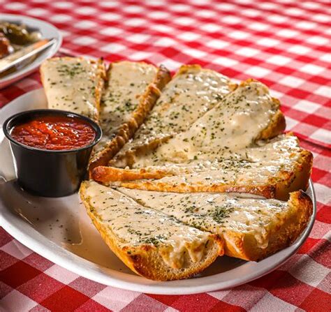 Pizano's Pizza & Pasta