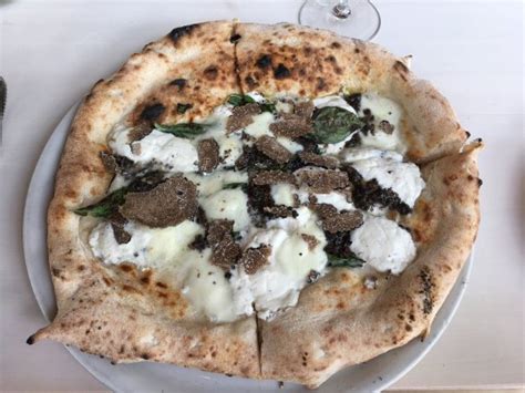 Forno Rosso Pizzeria Napoletana