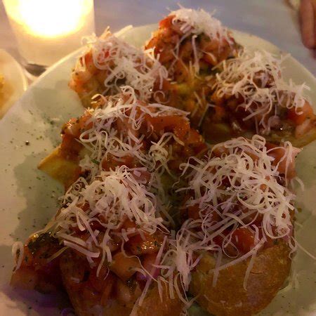 Pizano's Pizza & Pasta