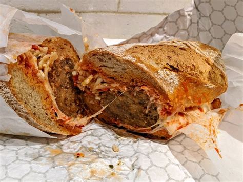 Nonna's Pizza & Sandwiches