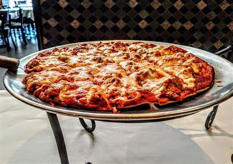 Pat's Pizza & Ristorante