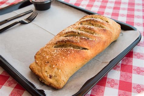 Papa Ray's Pizza & Wings | Indianapolis