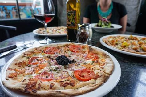 Louisiana Pizza Kitchen