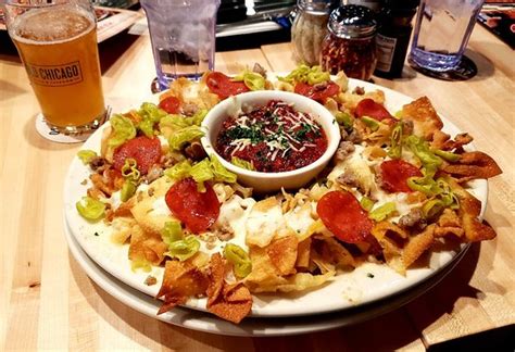 Old Chicago Pizza + Taproom