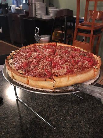 Vero Chicago Pizza