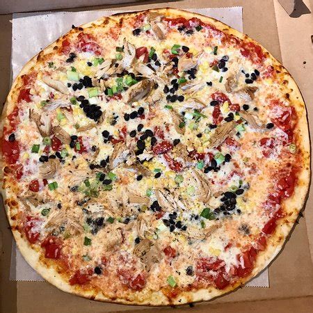 Sweet Tomatoes Pizza (Newton Centre)