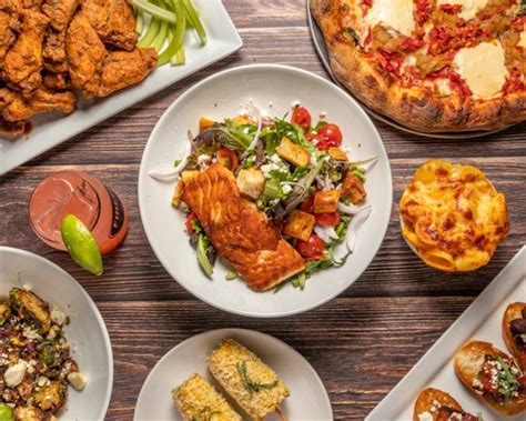 Firepit Pizza Tavern