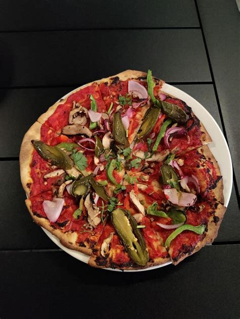 Tandoori Pizza & Wing Co