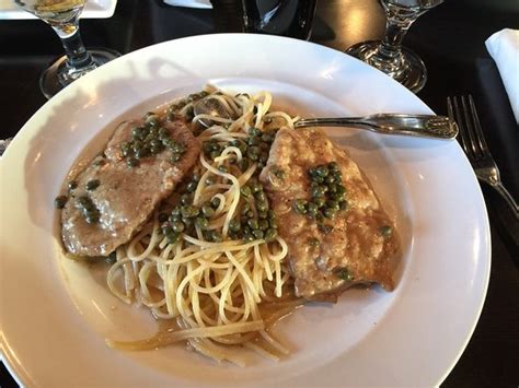 Vesuvio College Park