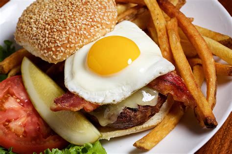 Clyde's of Gallery Place