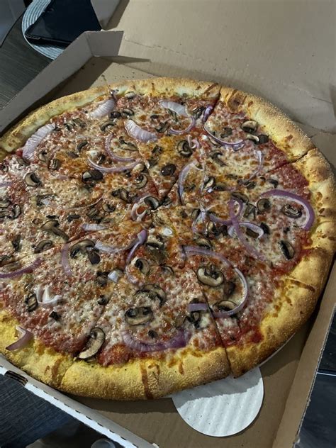 Mario’s Speakeasy Pizza