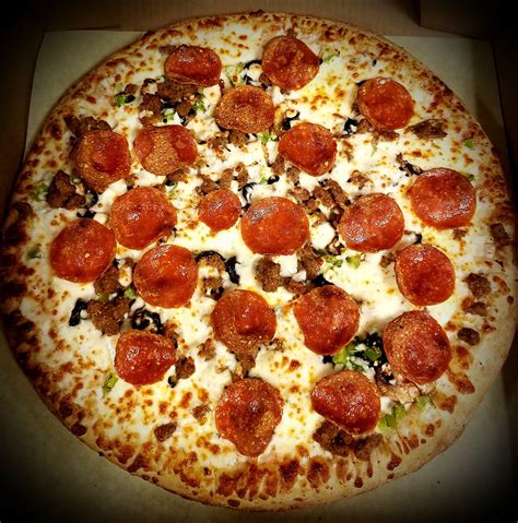 Big Daddy's Pizza and Bar Lakewood (Pizzeria)