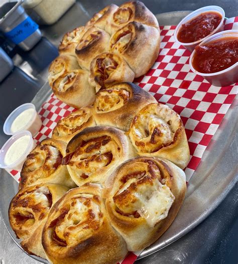 High Rise Pizza Kitchen