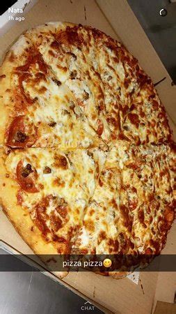 Flight Deck Pizzeria