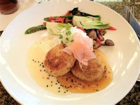 Simon & Seafort's Saloon & Grill