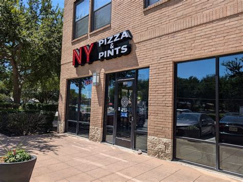 King's Pizza and Draft