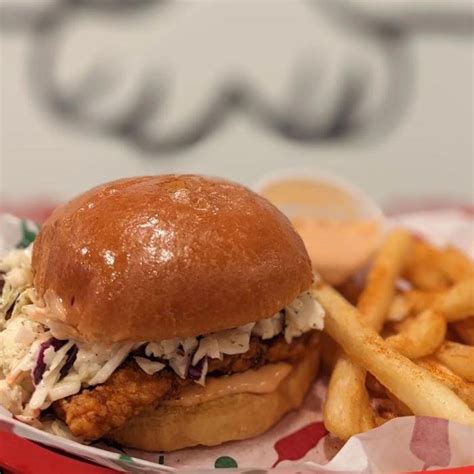 Fiery Nashville Hot Chicken - Plano