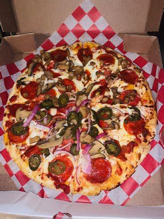 Wizard Wicks Pizza (Laredo'sOriginal)