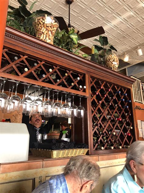 Capparelli's On Main