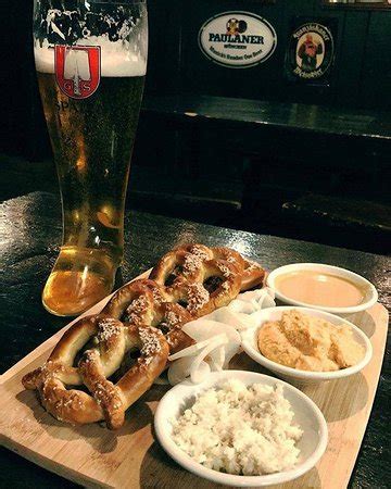 Essen Haus Restaurant and Bar