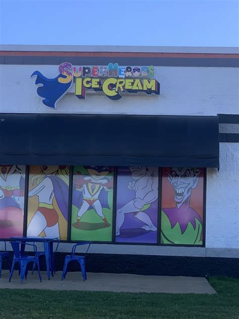 SuperHeroes Ice Cream and Pizza