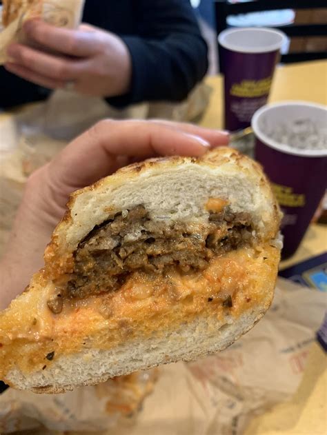 Ike's Love & Sandwiches