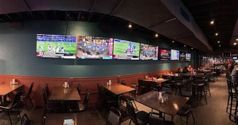 Joe’s Hangout Pizzeria & Sports bar